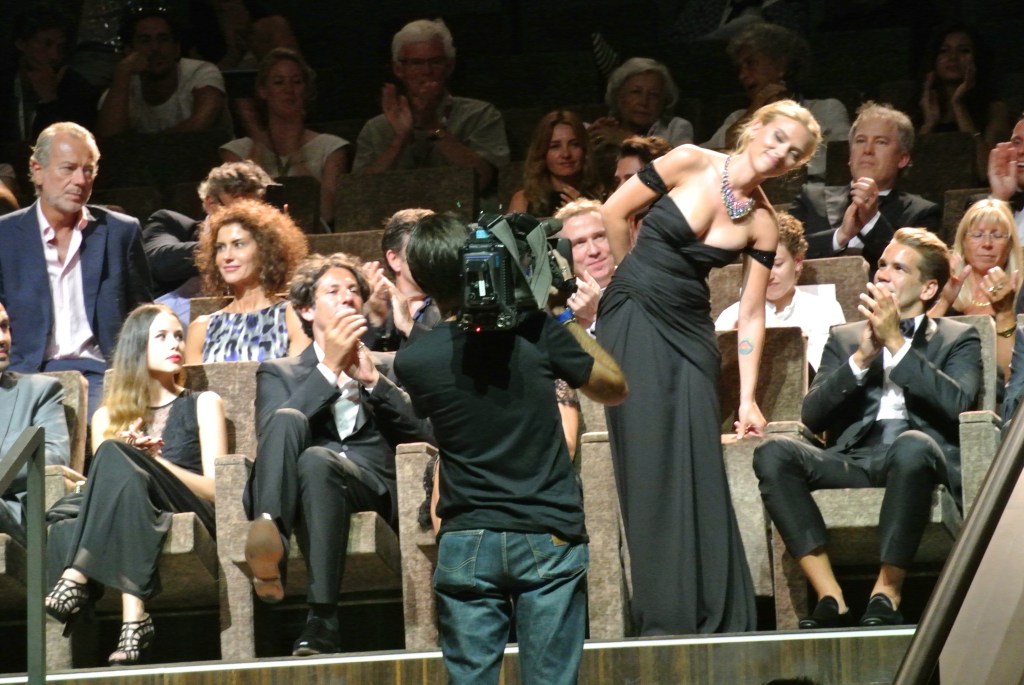 Scarlett Johansson’s Dress Couldn’t Save The Premier of ‘Under The Skin’ At&nbsp;Venice