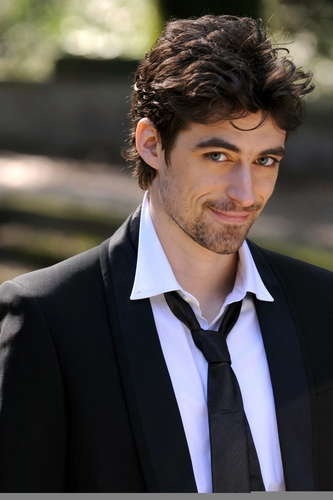 Italian Stars On Twitter: They Don’t Post Much But Follow Them&nbsp;Anyway!