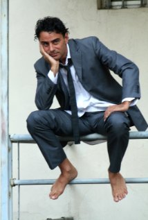 MV5BMTUxMzI5OTY4OF5BMl5BanBnXkFtZTcwNzg2MDUwNA@@._V1_SX214_CR0,0,214,317_