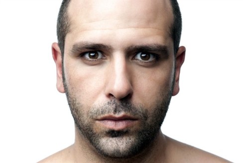 checco-Zalone-vanity-29-2011_650x435