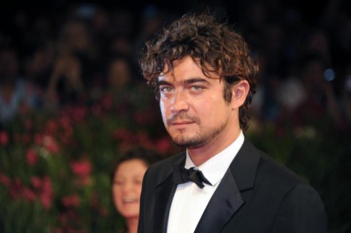 first-floor-to-richard-scamarcio