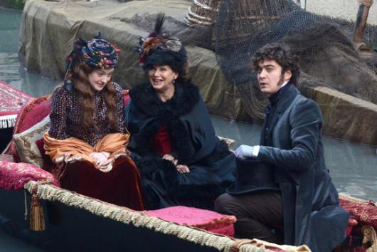 todotwilightsaga-dakota-fanning-hqs-64