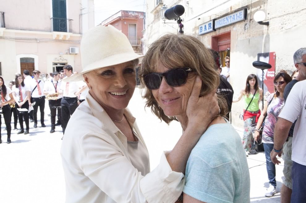 Cristina with Virna Lisi, who died after making the film.