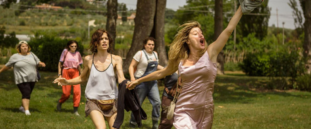 la-pazza-gioia-di-paolo-virzi-prima-clip-dal-film-news-1024x427